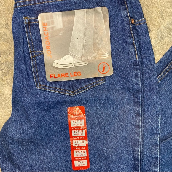 Flare Jeans - Picture 5 of 5